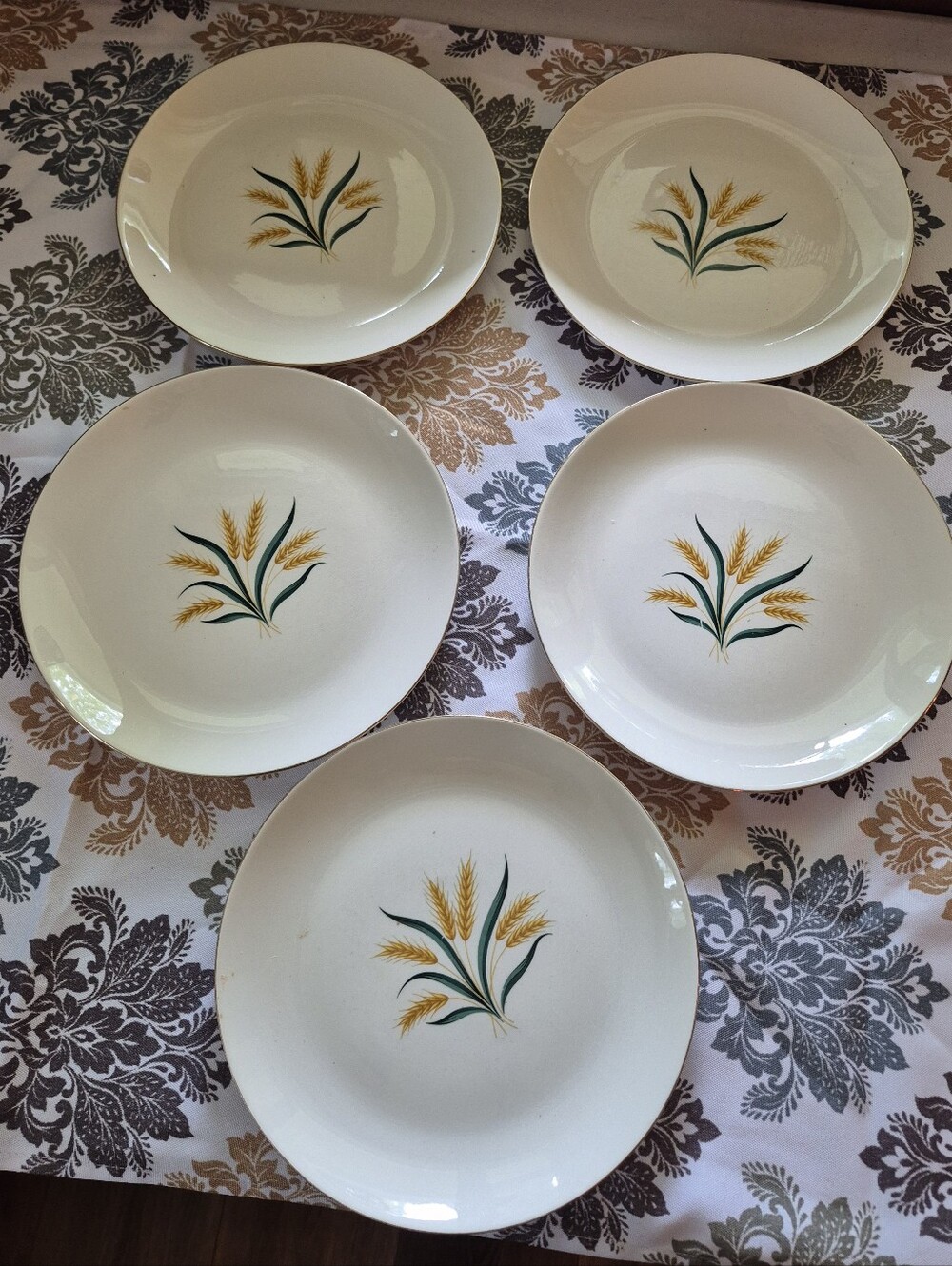 5pc. Vintage Homer Laughlin Royal Harvest Wheat-Pattern Plates 9"